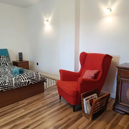 Apartment Dom Pod Krakowem - Zacisze Wsi 15 Minut Samochodem Od Centrum Krakowa Pekowice